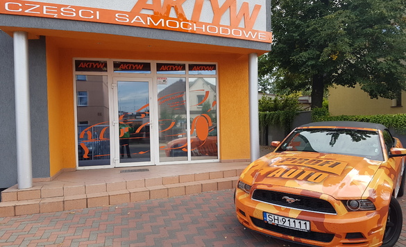 Zdjęcia sklep samochodowy AKTYW w Poznań 