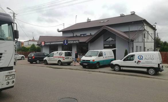 Zdjęcia sklep samochodowy INTER AUTO w Przasnysz